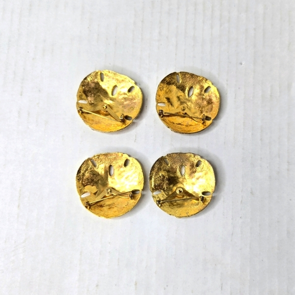 Sand Dollar Napkin Rings, Gold, Set of 4 - Picture 5 of 8